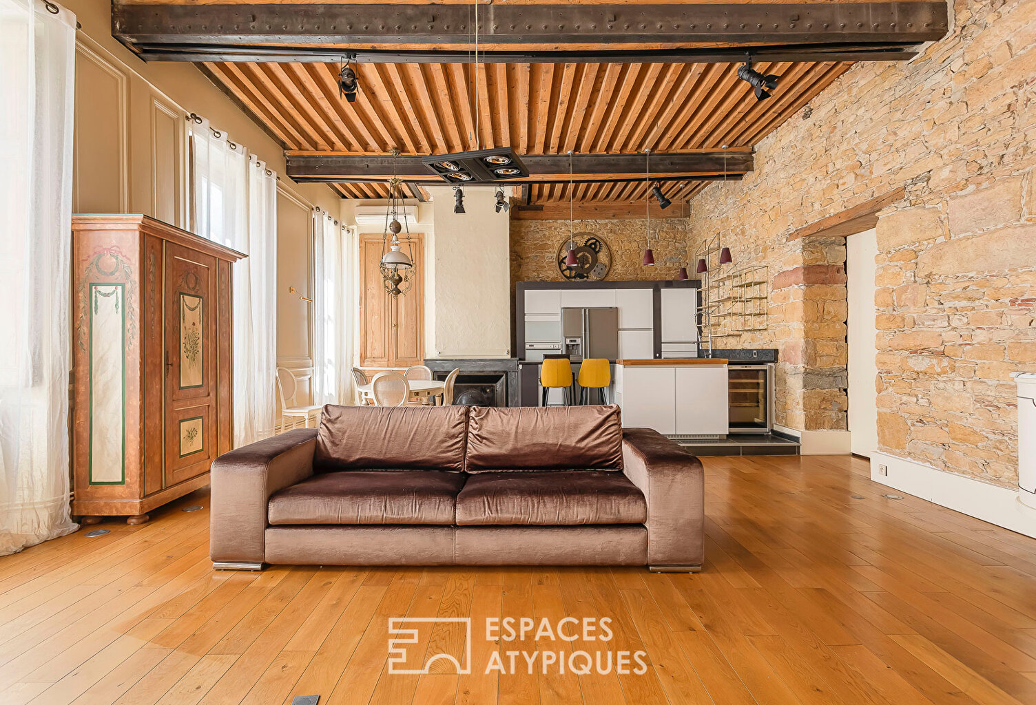Atelier de Canut rénové — photo 1