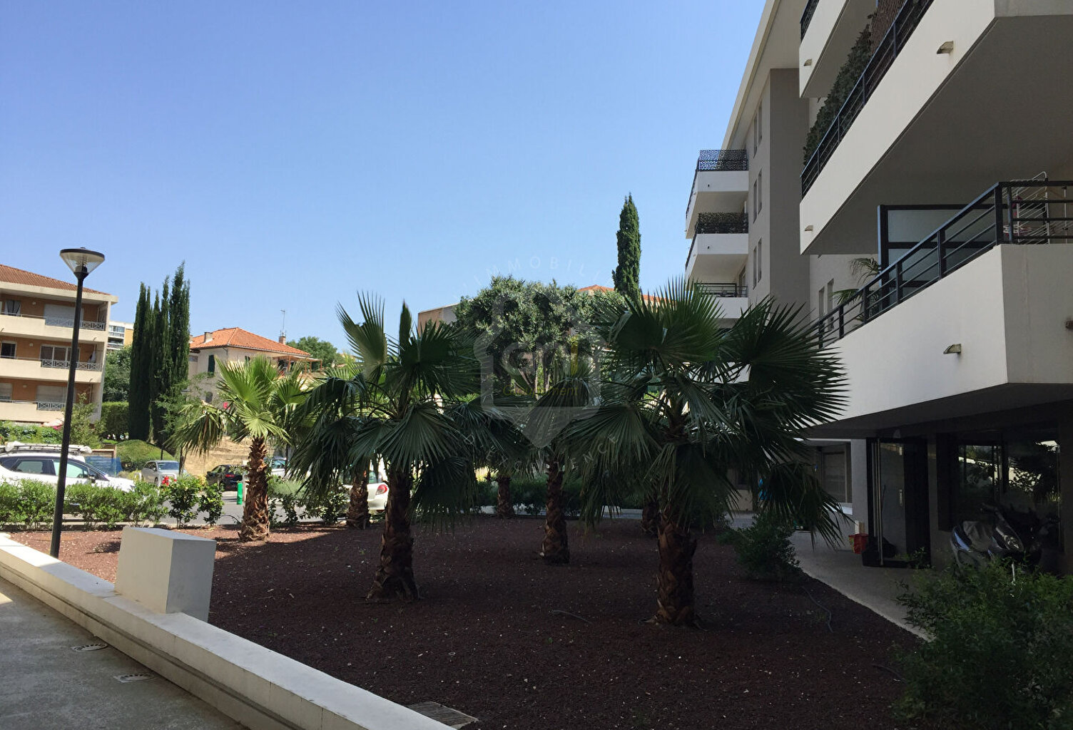 Appartement de type 3 avec Terrasse, Marseille 11ème. — photo 1