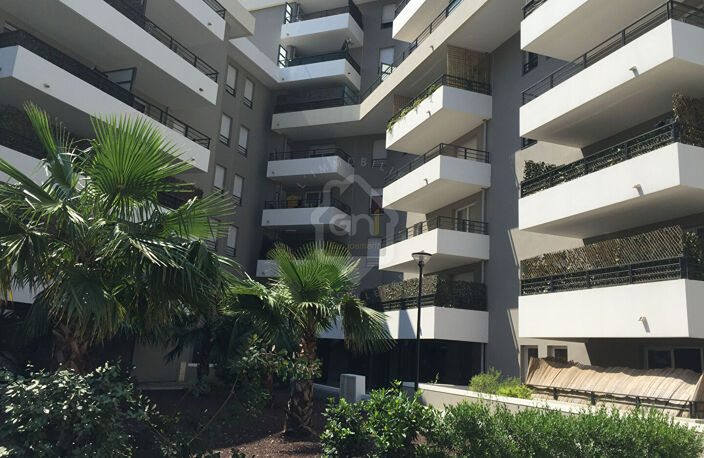 Appartement de type 3 avec Terrasse, Marseille 11ème. — photo 2
