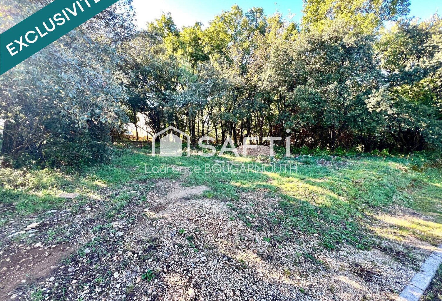 Terrain à bâtir - 2757 m² — photo 1