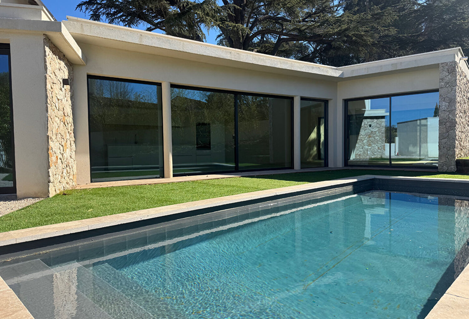 IBS Maison luynes 140m² — photo 1
