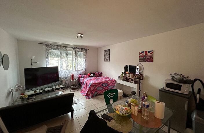 AUXERRE appartement F1 refait à neuf — photo 2