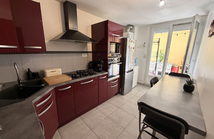 Appartement T3/T4 - 78 m2 - Hyères — photo 5