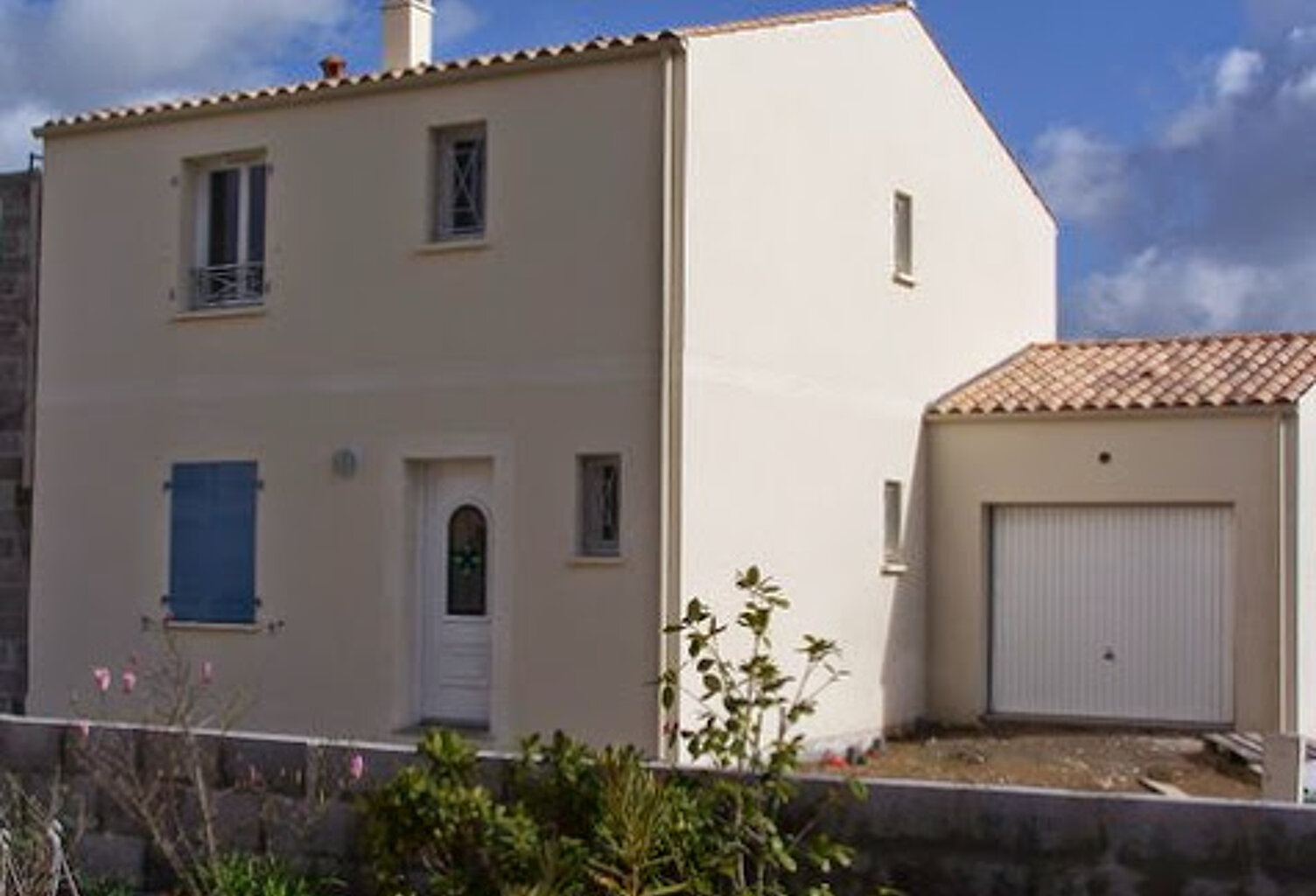 Maison de ville neuve + garage — photo 1