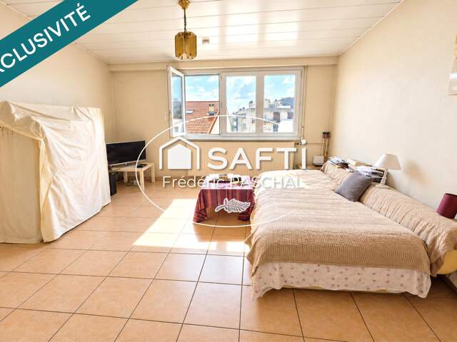 Studio de 21 m² - Proche SNCF / T2 Suresnes — photo du bien
