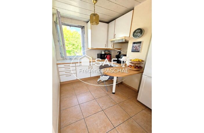 Studio de 21 m² - Proche SNCF / T2 Suresnes — photo 3
