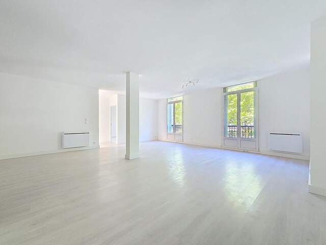 Spacieux appartement T5 de 104 m² avec belle luminosité au 1?? étage à Lamalou-les-Bains — photo du bien