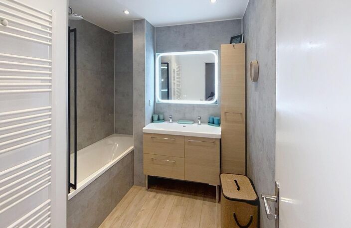 Très bon état général, lumineux, 4 chambres, quartier recherché, — photo 3