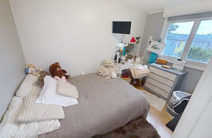 Très bon état général, lumineux, 4 chambres, quartier recherché, — photo 4