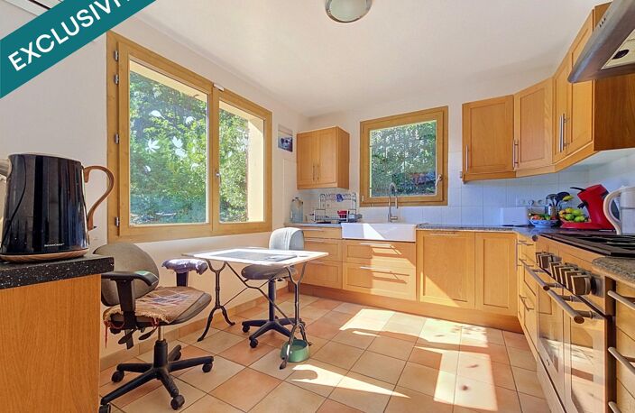 Une maison traditionnelle de 141 m² au cœur d'un environnement naturel exceptionnel, sur plus de 4 300 m² de terrain. — photo 5