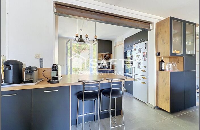 Pessac Noès  Maison familiale de 111 m² — photo 5