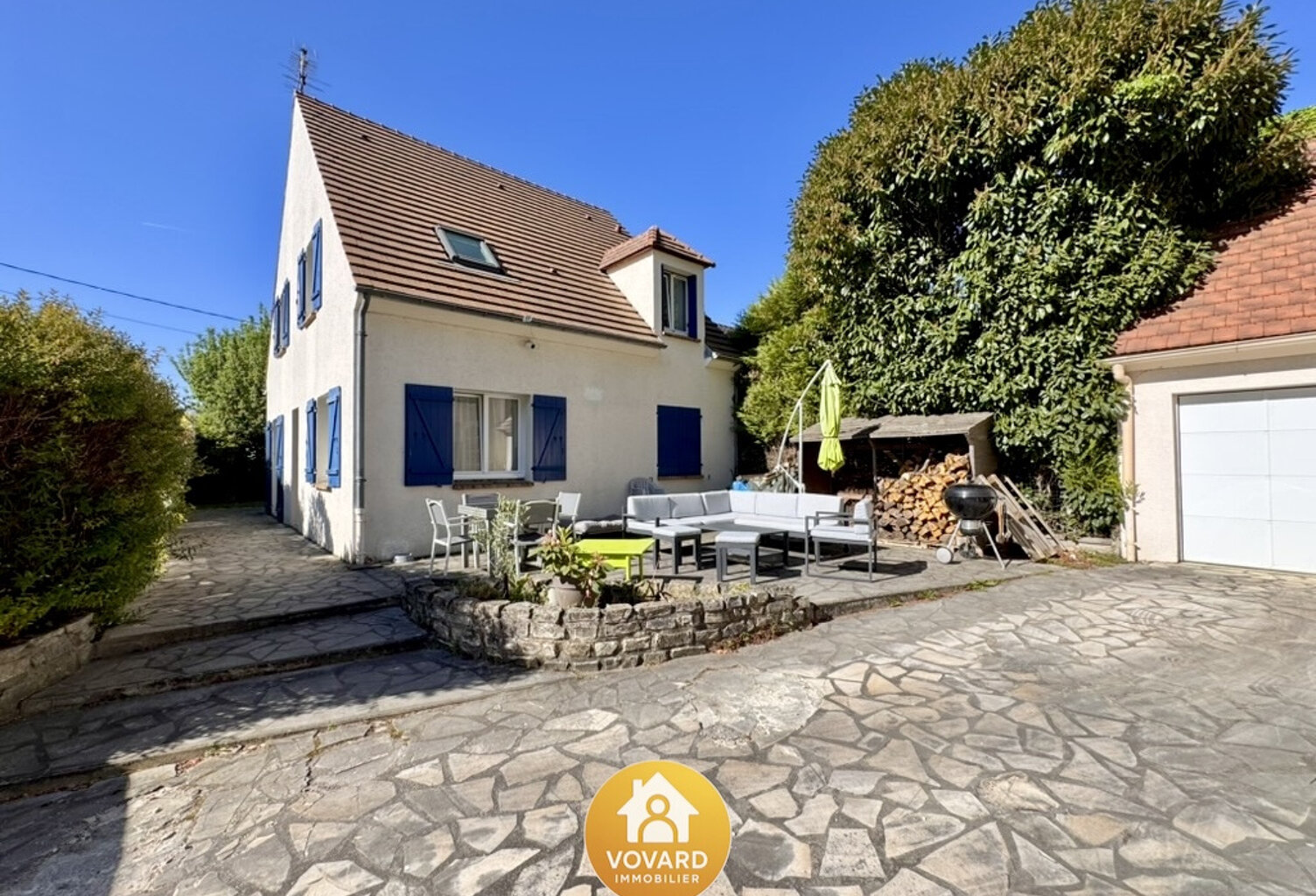 Au village Maison familiale 6 pièces avec jardin — photo 1