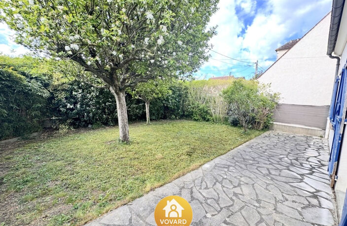Au village Maison familiale 6 pièces avec jardin — photo 3