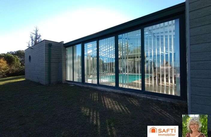 Plain-pied avec piscine intérieure et sauna — photo 2