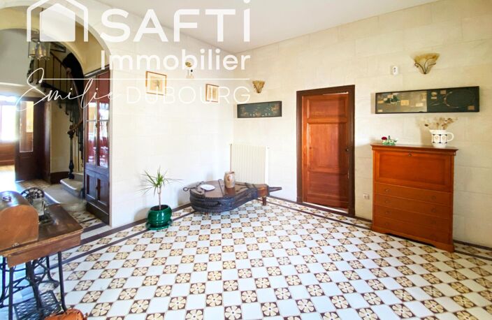 VAYRES - Maison de caractère en pierre avec piscine chauffée et beaux volumes ! — photo 3