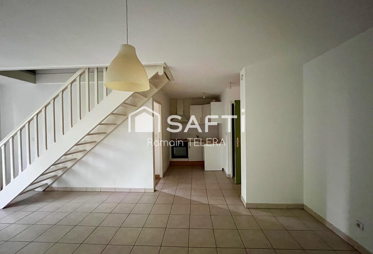 Sacré-Cœur - Nansouty : T4 en duplex de 63 m² + 20 m² hors carrez, avec vue dégagée sur le Sacré-Cœur et parking — photo 1