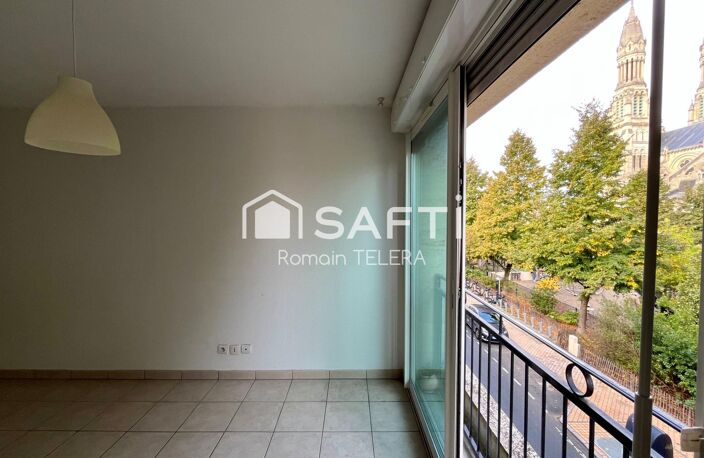 Sacré-Cœur - Nansouty : T4 en duplex de 63 m² + 20 m² hors carrez, avec vue dégagée sur le Sacré-Cœur et parking — photo 2