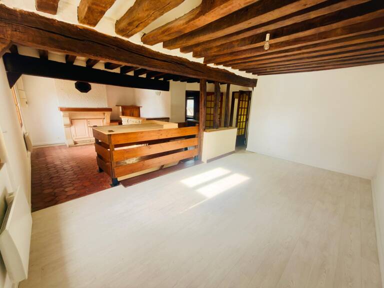 Immeuble avec local commercial et appartement — photo 1