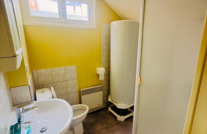Immeuble avec local commercial et appartement — photo 5