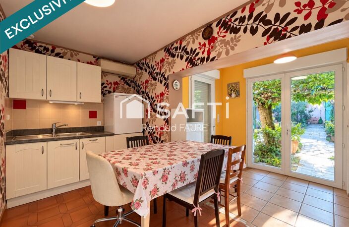 Ensemble de maisons traditionnelles de 221 m² avec dépendances — photo 4