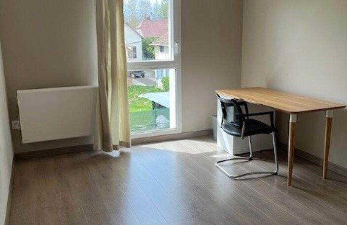 À vendre maison jumelée de 4 pièces — photo 4