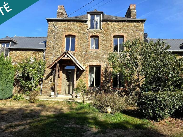 Propriété de caractère avec piscine 15 min de Dinan rare à la vente — photo 1