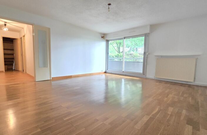 appartement T3 avec cave, parking et grand balcon — photo 4