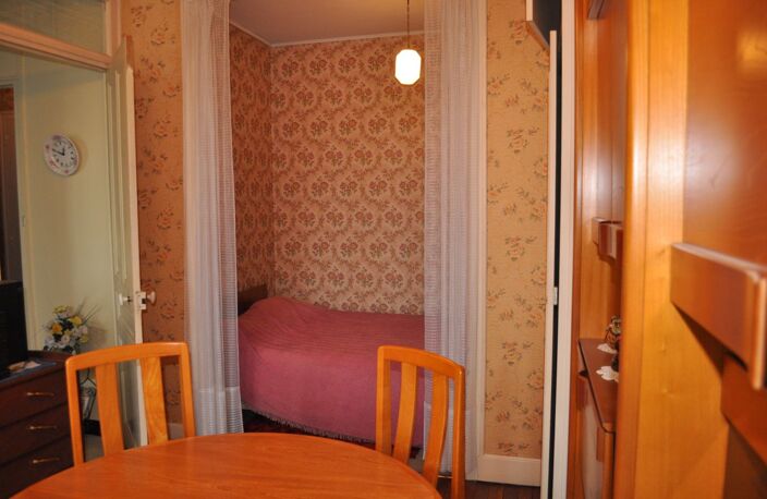 1 Pièce — photo 3