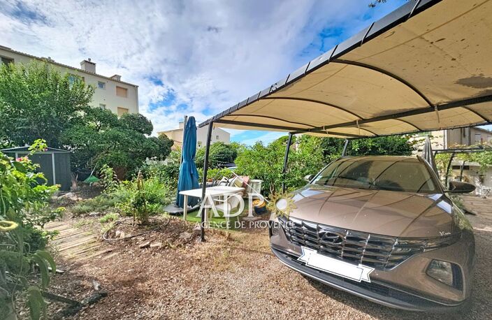 GRASSE SAINT-JACQUES - DERNIER ÉTAGE AVEC JARDIN, GARAGE ET CO — photo 3