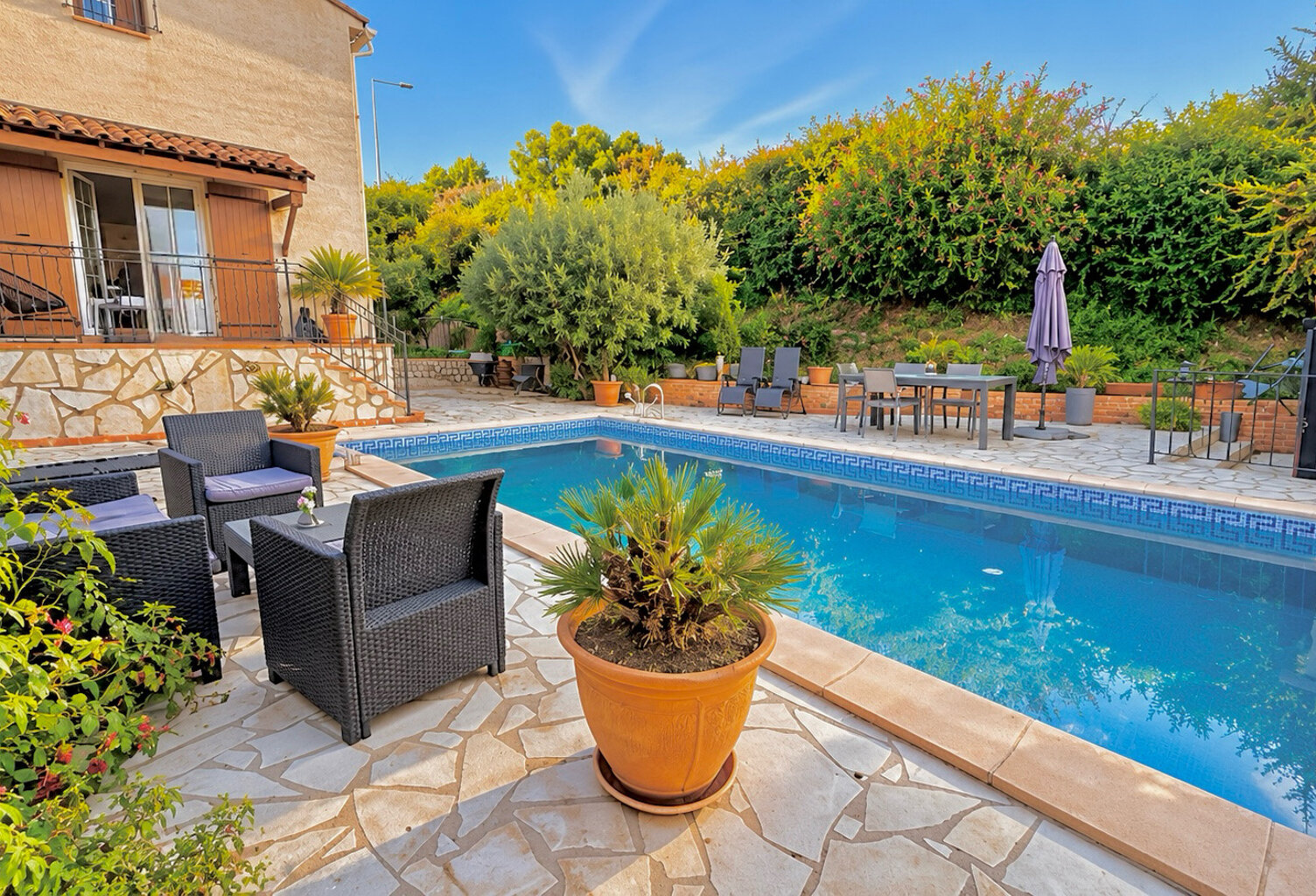 MARTIGUES   FERRIÈRES | Maison familiale rénovée de 150 m2 a — photo 1