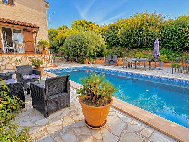 MARTIGUES   FERRIÈRES | Maison familiale rénovée de 150 m2 a — photo du bien