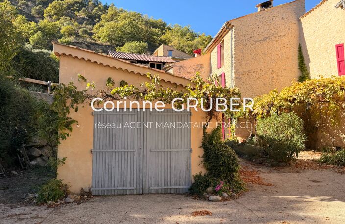 EXCLUSIVITÉ - SAINT-JEANNET (04) - PROPRIÉTÉ EN PIERRE DE 160 M² AVEC GARAGE — photo 2