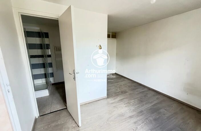 Vals-les-Bains · Deux appartements de 40 m² et grenier aménageable — photo 5