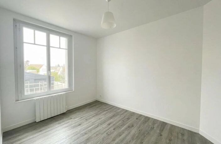 A LOUER - APPARTEMENT DE 2 PIECES AVEC PARKING — photo 5