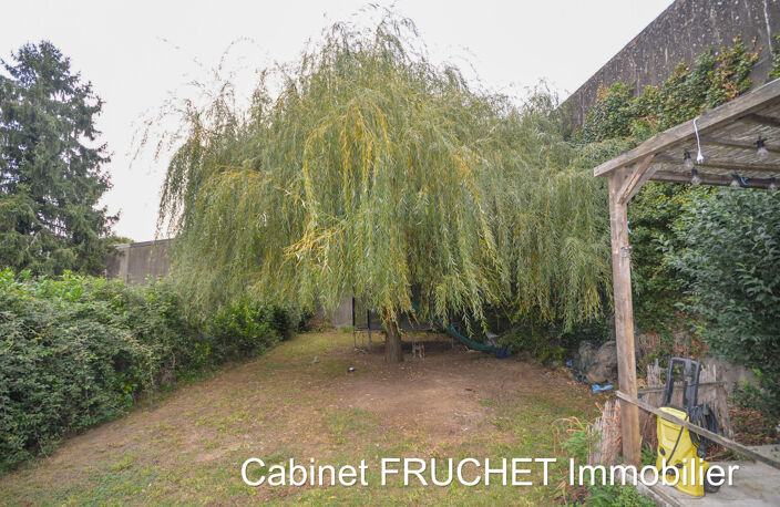 Jolie maison de Maître en centre bourg — photo 2