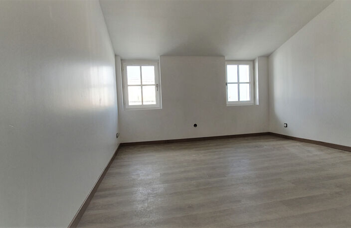 Charmant T3 Duplex - Rochefort — photo 3