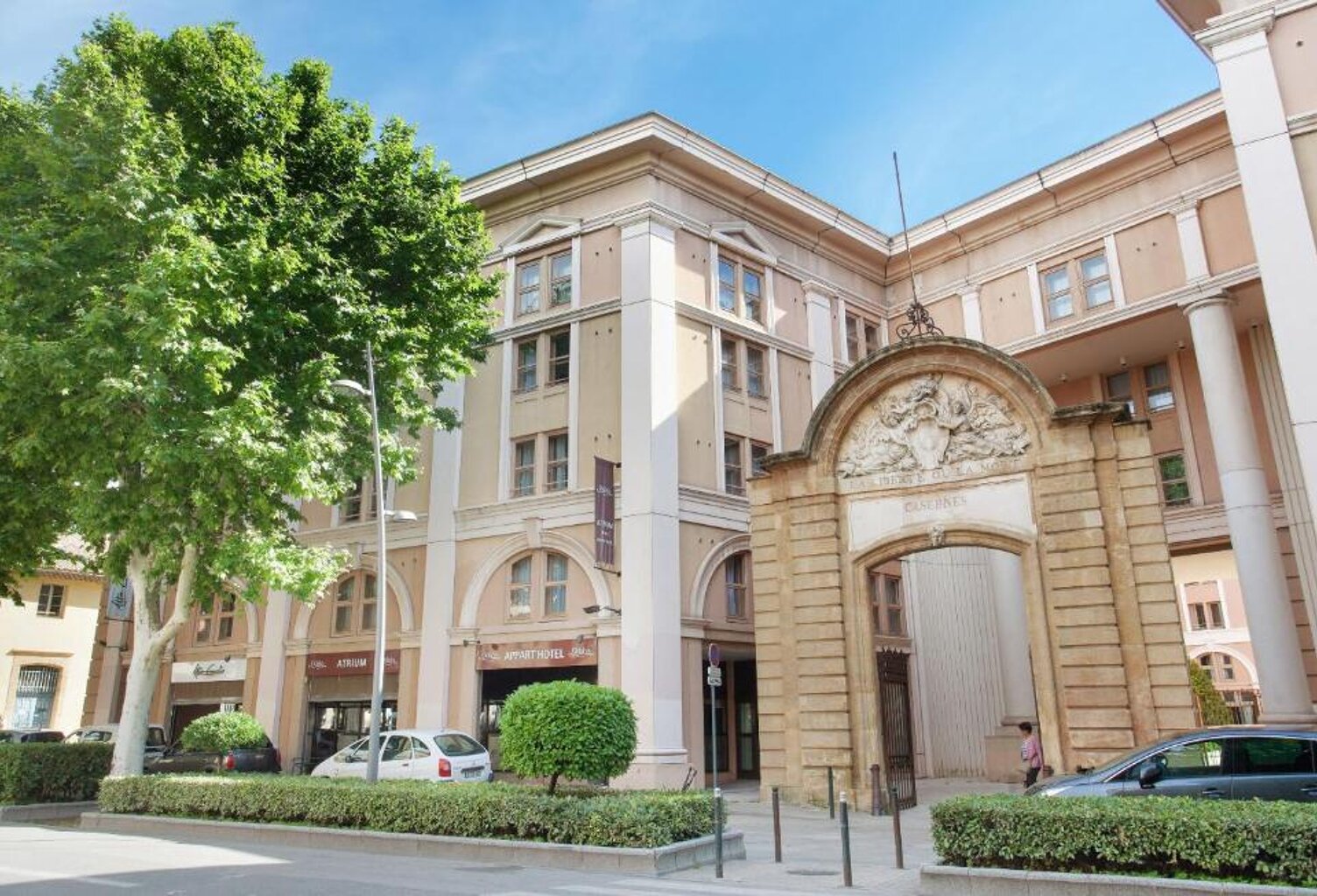 INVESTISSEMENT LMNP - AIX-EN-PROVENCE — photo 1