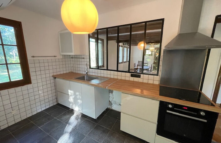 Aix en Provence : Location appartement T4 meublé avec terras — photo 4