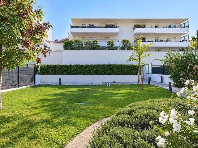 T4 RECENT 92 m2  TERRASSES 106 M2 GARAGE DOUBLE Marseille 9e — photo du bien