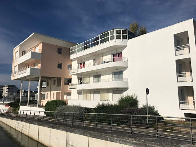 Appartement La Rochelle 1 pièce(s) 32 m2 — photo du bien