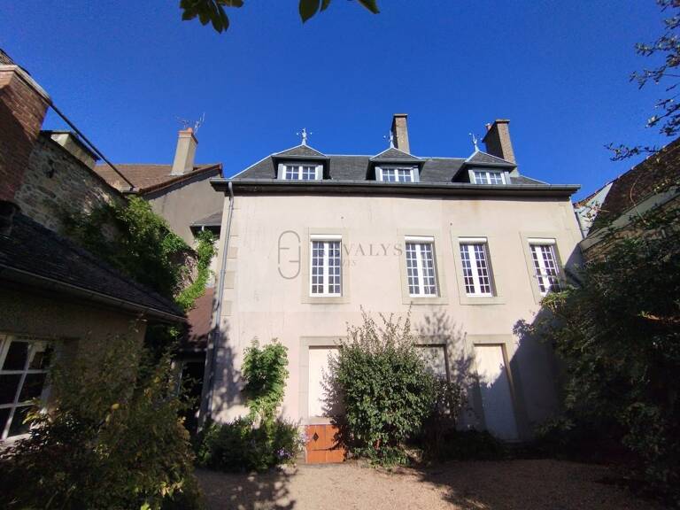 Immeuble — photo 1