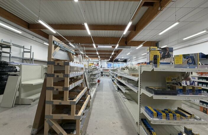 LOCAL COMMERCIAL à LOUER — photo 4