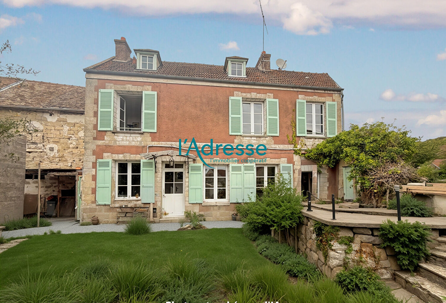 Maison coeur de village Saint Martin la Garenne 10 mins A13 — photo 1