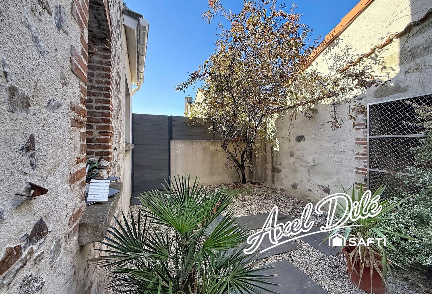 Ensemble immobilier  3 logements  160 m² — photo 1