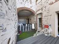 Ensemble immobilier  3 logements  160 m² — photo 2