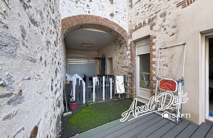 Ensemble immobilier  3 logements  160 m² — photo 2