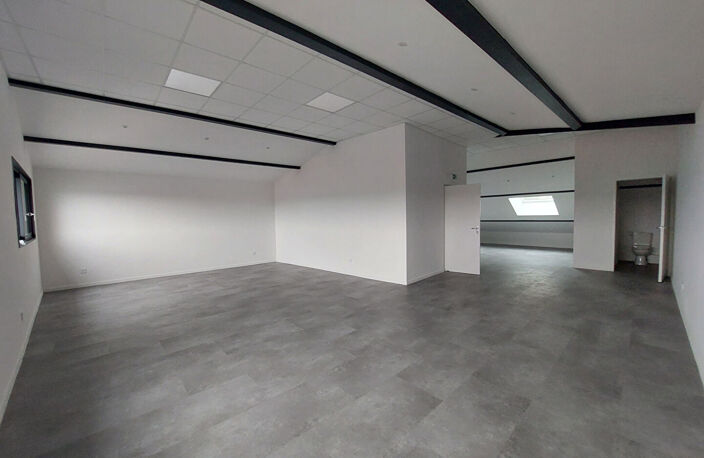 Local professionnel / commercial (100m2) - RODEZ — photo 2