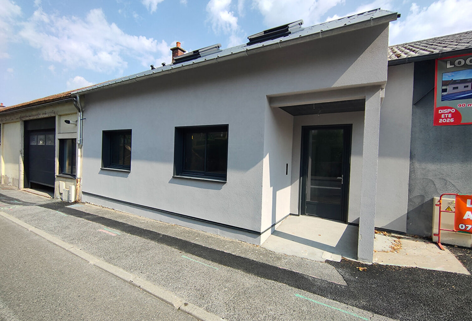 Local professionnel / commercial (100m2) - RODEZ — photo 1