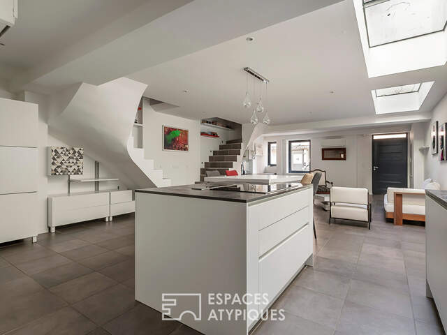Loft avec patio quartier Monplaisir — photo du bien