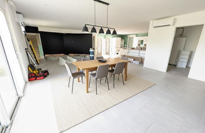 Ensemble immobilier 170m² sur terrain de 1200m² — photo 3